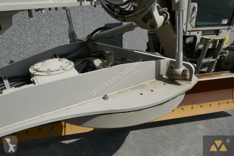 Livellatrice Komatsu GD555-5 Ex-army