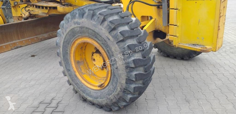 Niveladora  Równiarka drogowa VOLVO G990