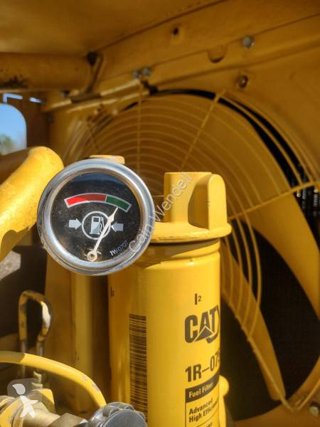 ممهدة طرق Caterpillar 120