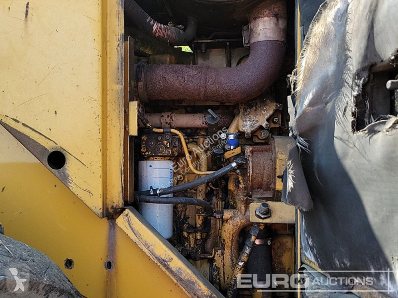 Grader Caterpillar