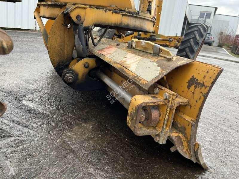 Grader   OP NV2500