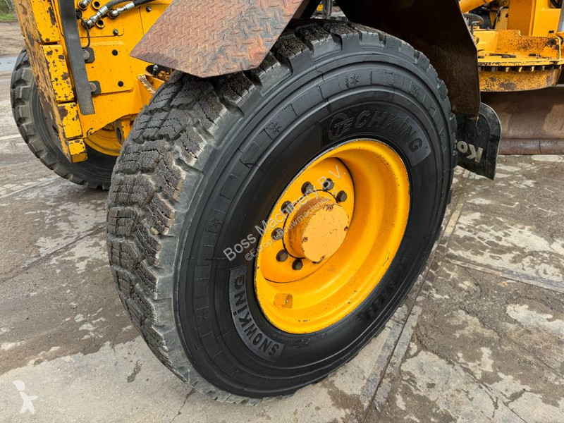 Grader Volvo - 5.5 Meter Blade / EPA Certified