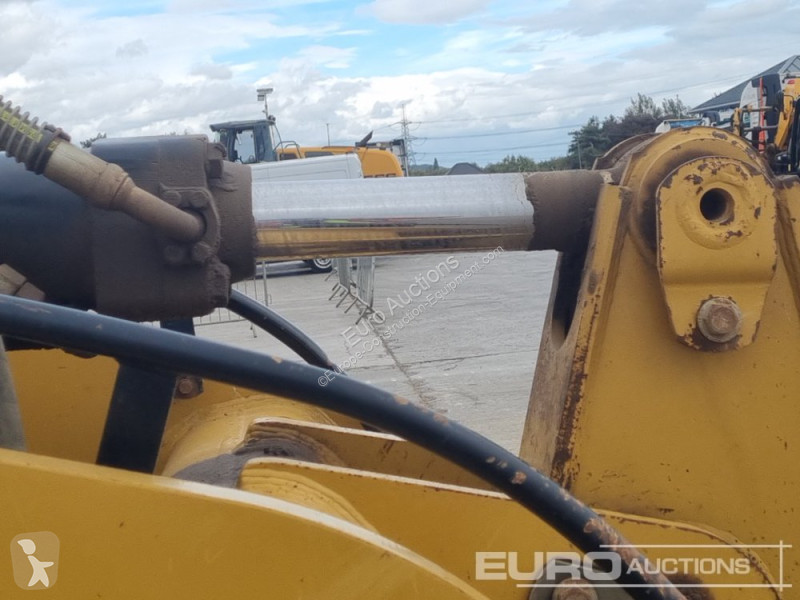 Grader Caterpillar