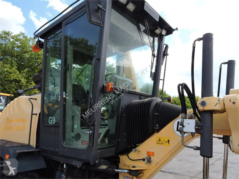 Planeringshøvl New Holland F106.6A