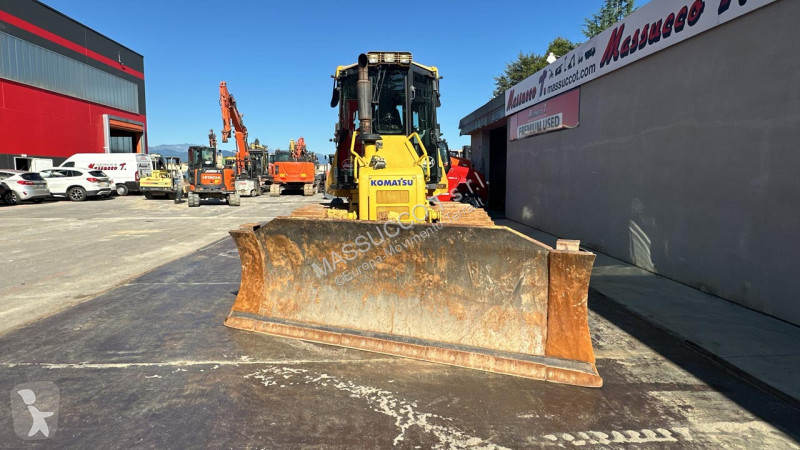 ممهدة طرق Komatsu D51PX-22