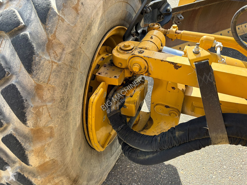 Niveladora Caterpillar 140 AWD 15A CE / TUV /...