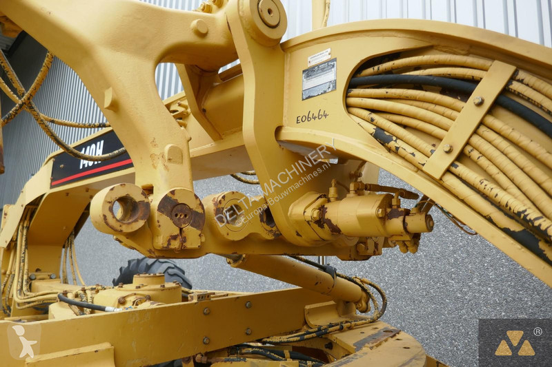Niveladora Caterpillar