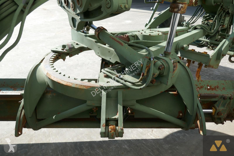 ممهدة طرق Caterpillar Ex-army