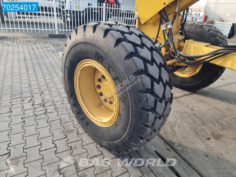 ممهدة طرق Caterpillar EXPORT ONLY - RIPPER