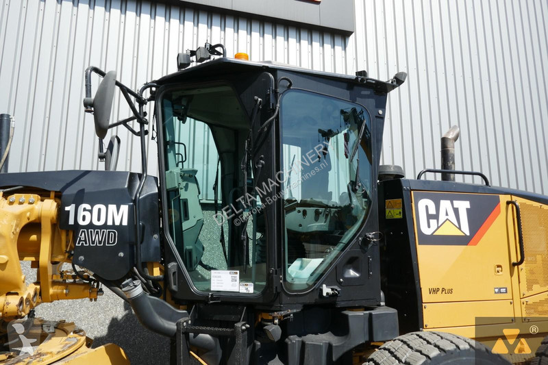Niveladora Caterpillar AWD
