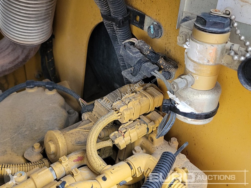 Grader Caterpillar LGP