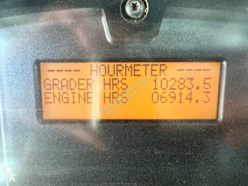 Grader Volvo B - 4.90 Meter Blade / Backup Camera
