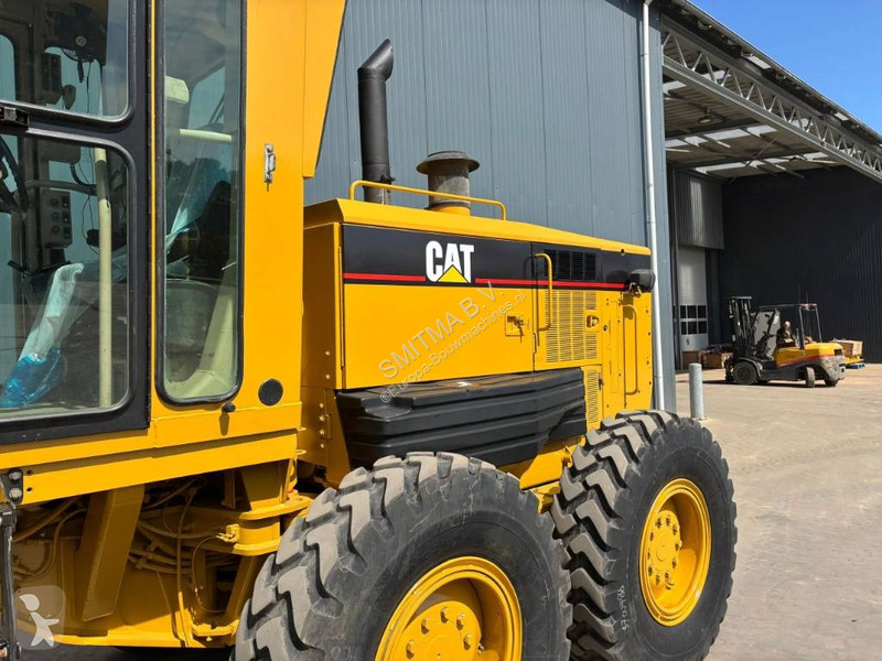 Grejder Caterpillar