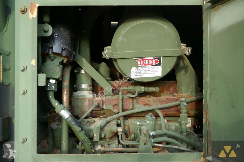 Niveladora Caterpillar Ex-army