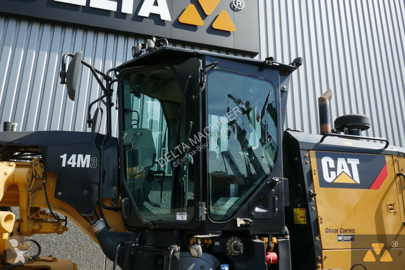Niveladora Caterpillar