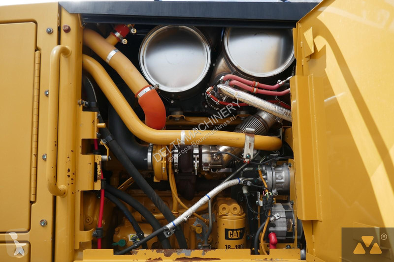 Grejder Caterpillar 12M3