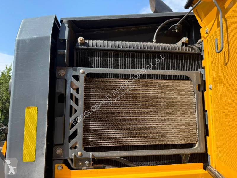 ممهدة طرق John Deere 672GP AWD