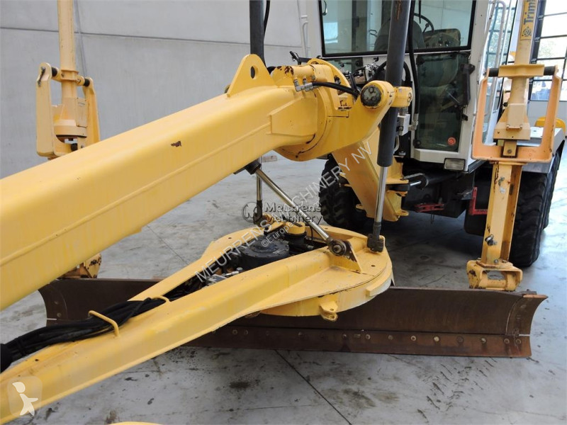 Planeringshøvl New Holland F106.6A