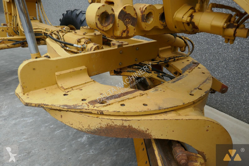 Niveladora Caterpillar