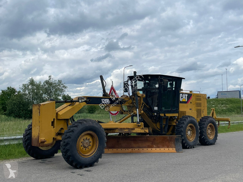ممهدة طرق Caterpillar 120K | NEW TIRES