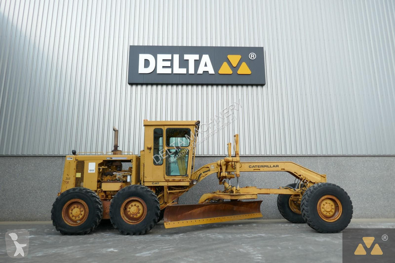 Grejdr Caterpillar