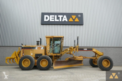 Niveladora Caterpillar