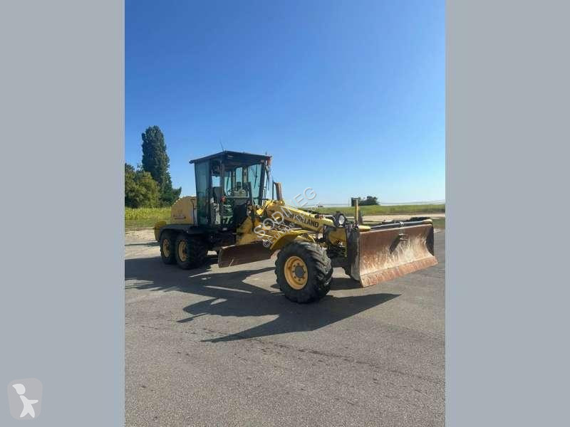 ممهدة طرق New Holland F106.6A 6X6 MACHINE SUISSE