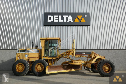 Niveladora Caterpillar