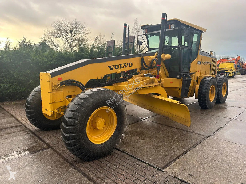 Grader Volvo