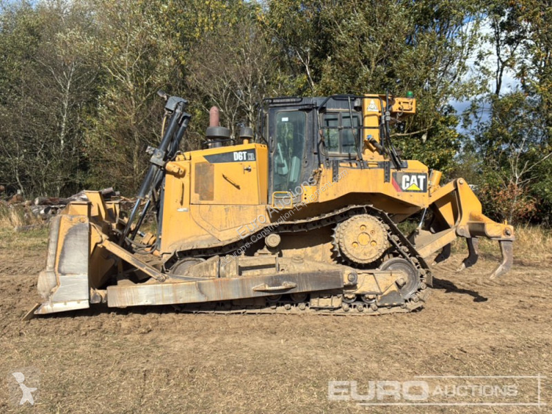 Grader Caterpillar D6T