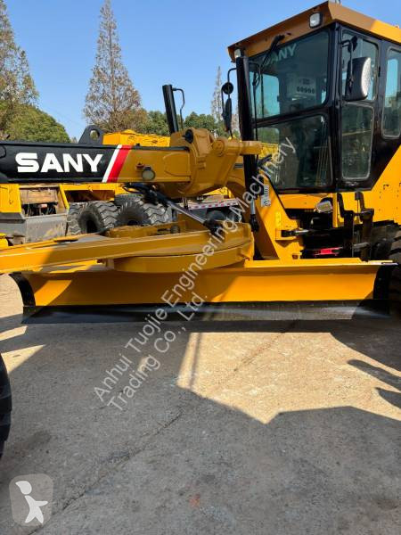 Grejder Sany STG190C-8