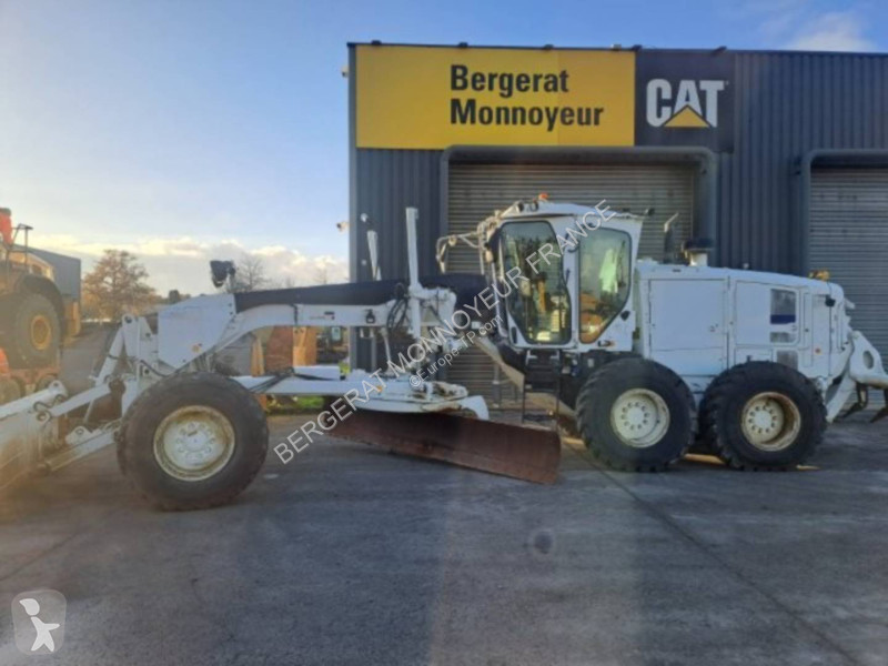 Grejder Caterpillar 12M3