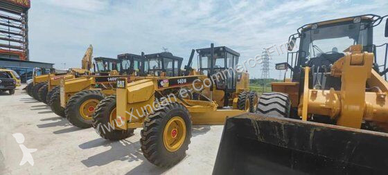 Grejder Caterpillar 140M