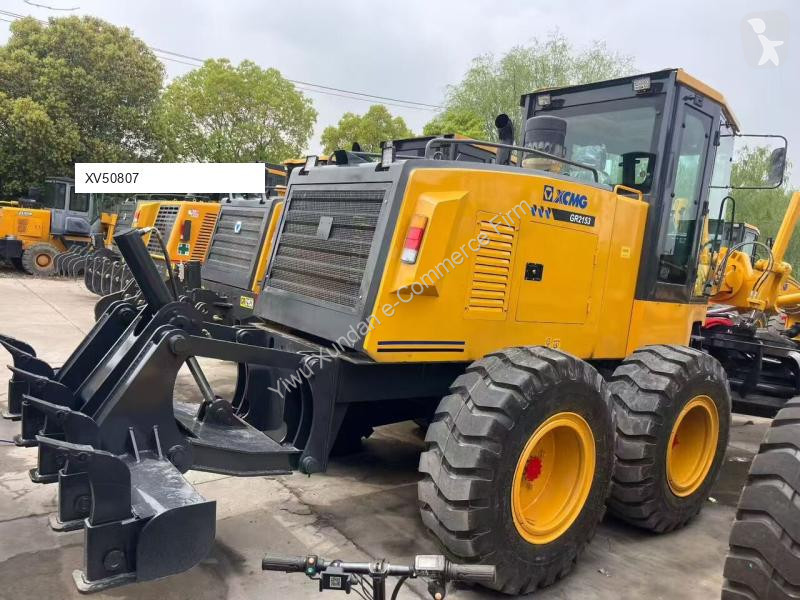 Grejder XCMG GR2153