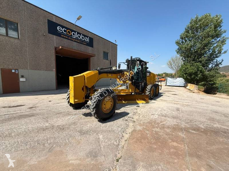 ممهدة طرق Caterpillar 12M3 AWD