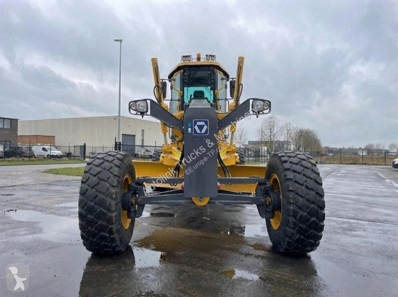 Vägskrapa XCMG  GR2405T