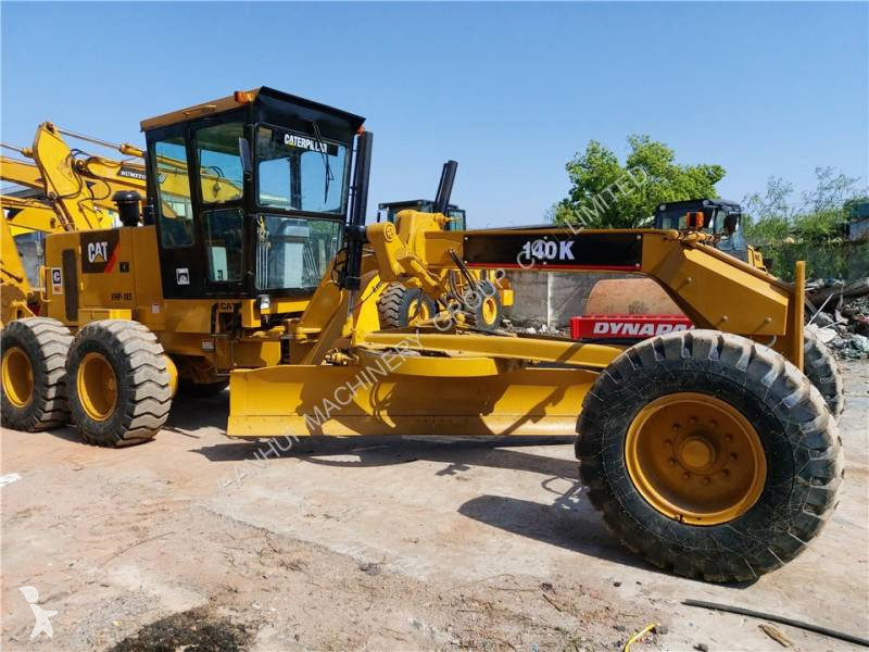Niveladora Caterpillar 140K