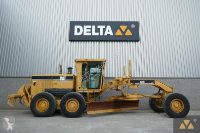 Niveladora Caterpillar
