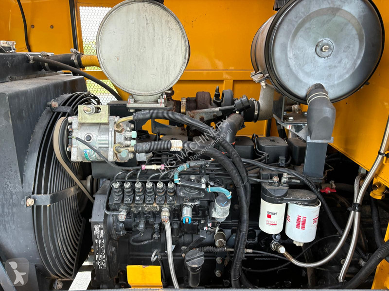 Vägskrapa Hyundai HG130