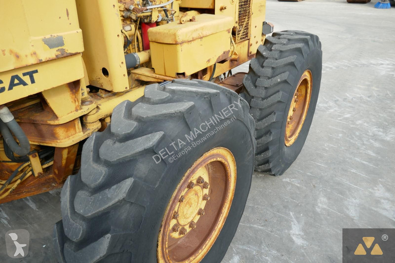 Grejdr Caterpillar