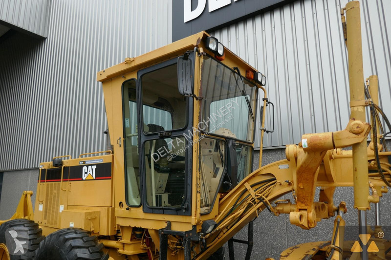 Niveladora Caterpillar Ex-army