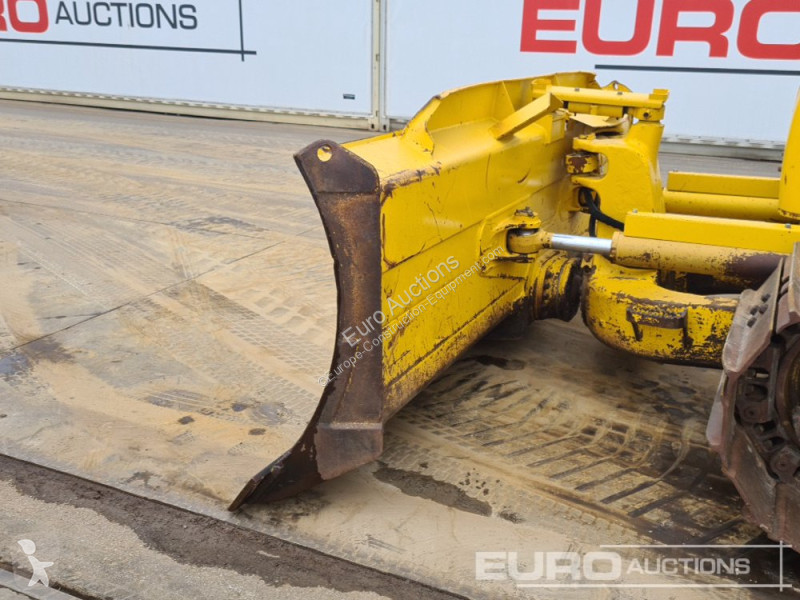 Grejdr Komatsu -24