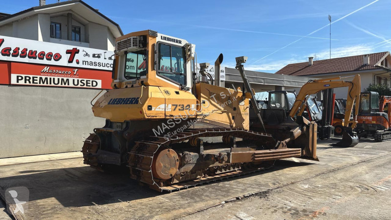 ممهدة طرق Liebherr PR 734 LGP
