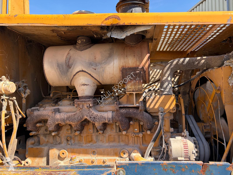 Niveladora Komatsu GD623A-1 - Grader with...