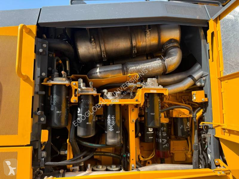 ممهدة طرق John Deere 672GP AWD