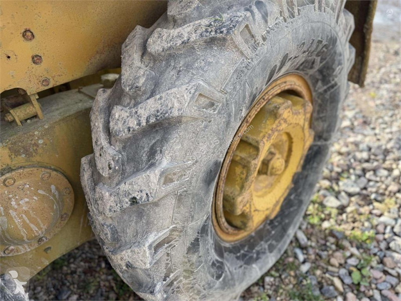 ممهدة طرق Volvo VHK-118