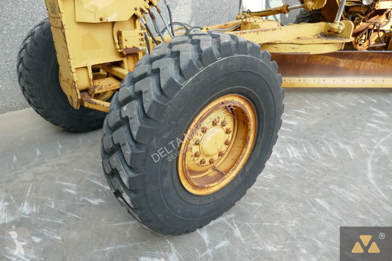 Grejdr Caterpillar