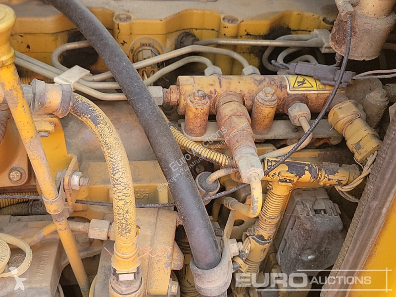 Niveladora Caterpillar D6K