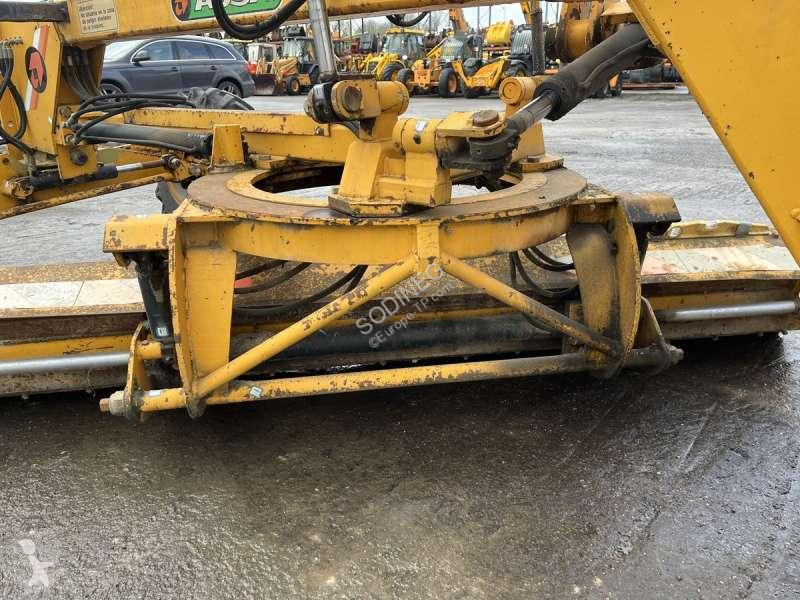 Grader   OP NV2500