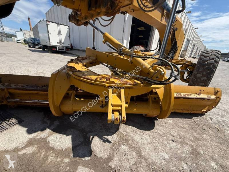 Grejder Caterpillar 12M3 AWD